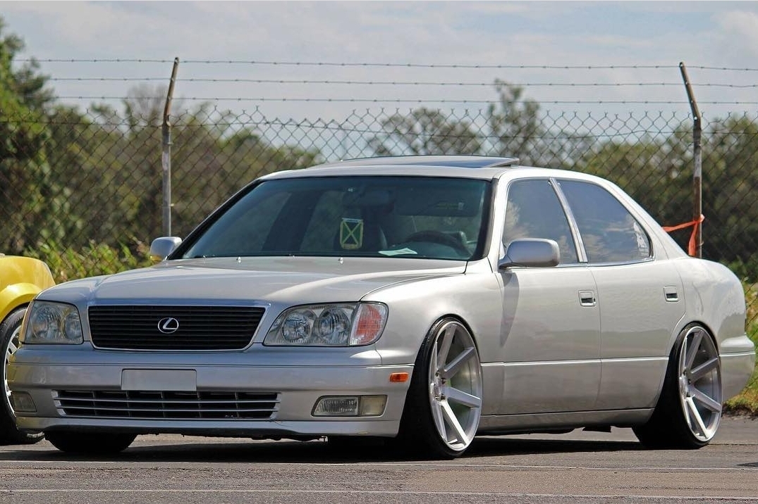 Full custom paint job before and after - Dock's Auto Clinic Lutz FL