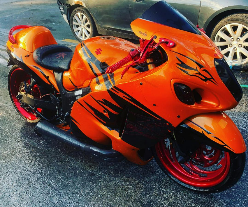 Entire motorcycle full paint job - Dock's Auto Clinic