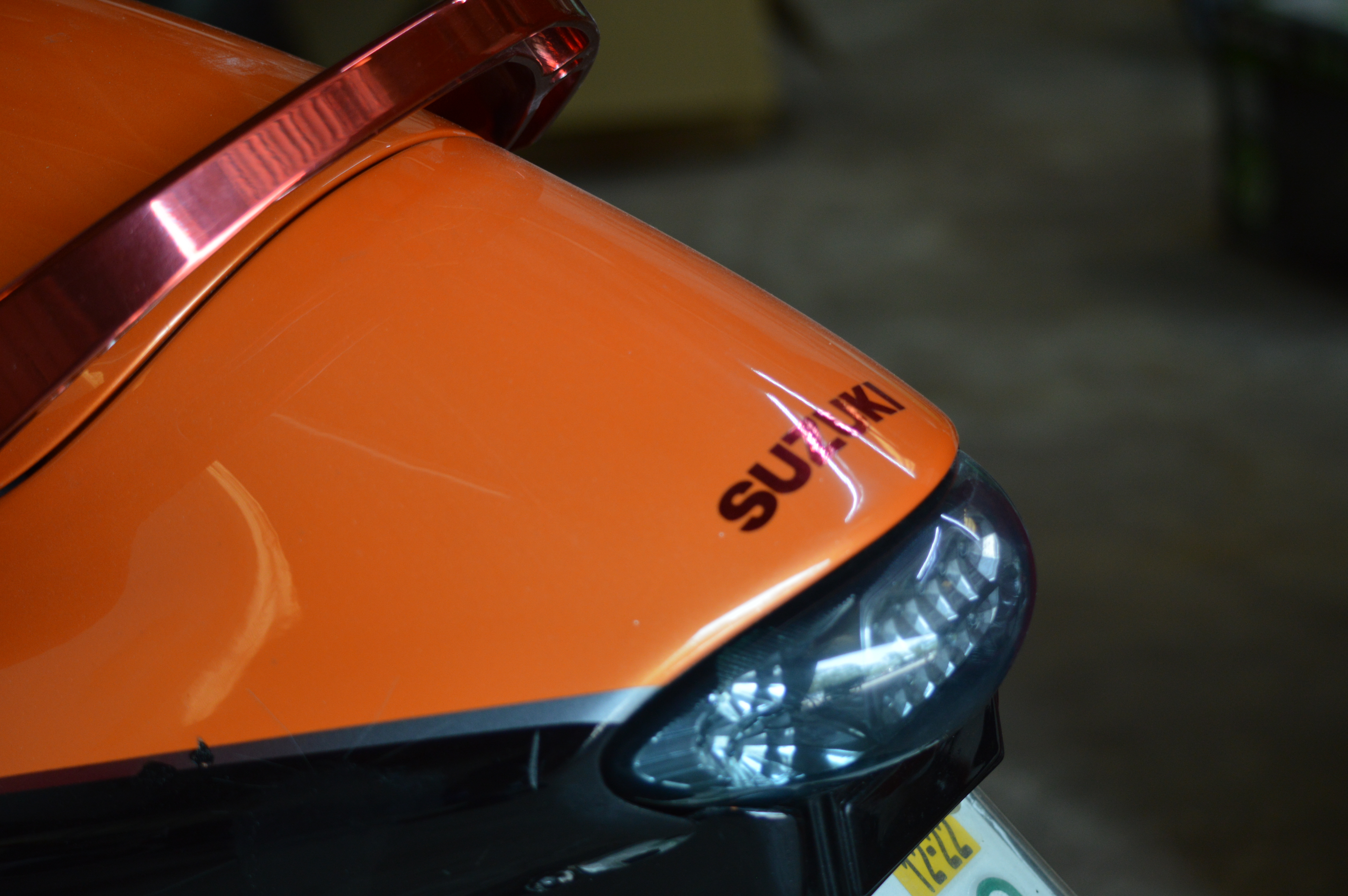 Full motorbike repaint project - Dock's Auto Clinic